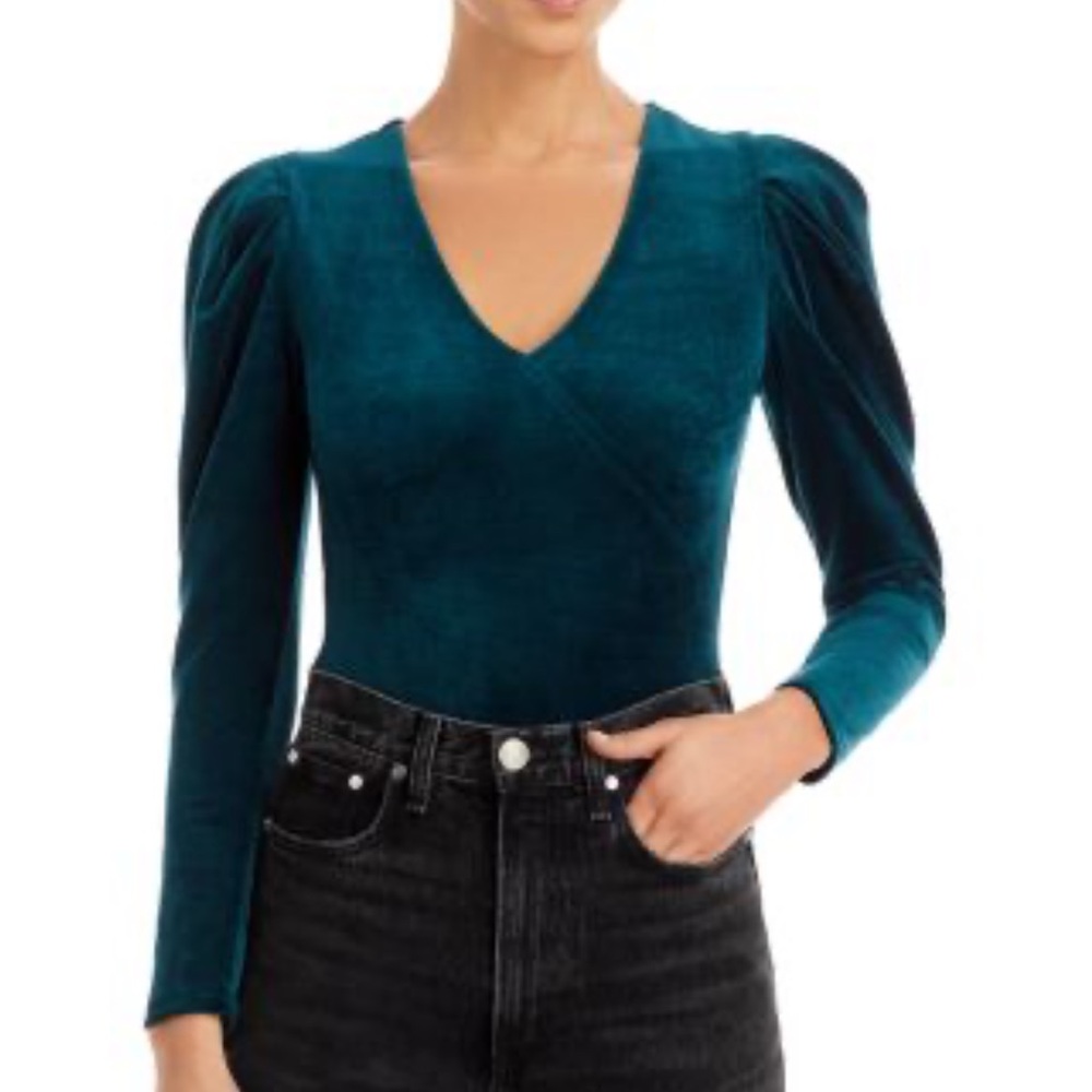 Velvet puff sleeve body suit